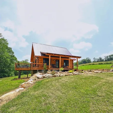 Modern Willis Cabin Retreat 24-Acre Working Farm!